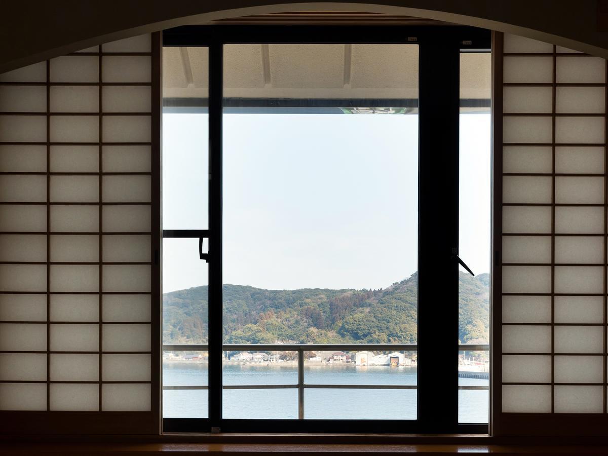Matsuura Hotell Saiki Eksteriør bilde